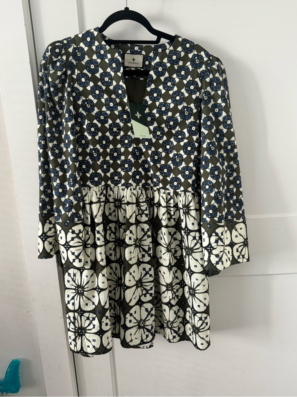 Tuckernuck Olive, Navy & White Floral dress